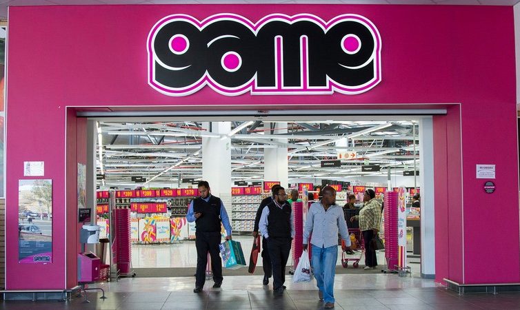 Game Store is looking for students and unemployed people for Part Time